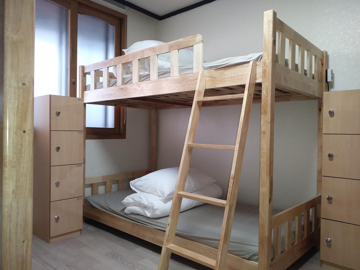 Busan Backpackers Exterior foto